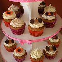 Owl cake & cupcakes