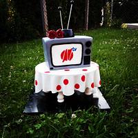 3D TV cake
