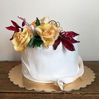 Yellow roses cake.