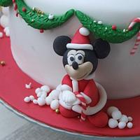 Mickey christmas cake