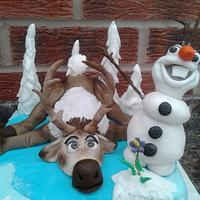 Olaf and Sven Frozen cake