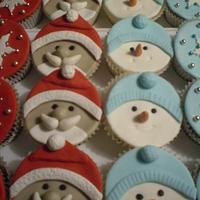 more christmas cupcakes