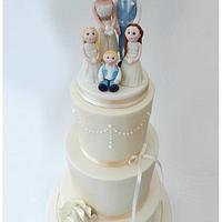 A 'Family Portrait' Wedding Cake 