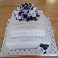 Two Tier Cake Roses in Lilac