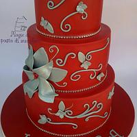 Red cake 