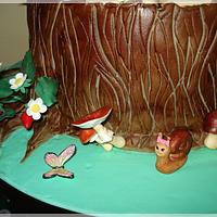 Tree stump cake 
