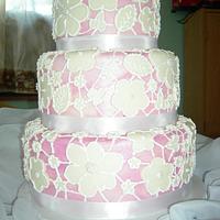 Lace-Look Wedding Cake