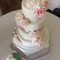 Roses and Peony's wedding cake