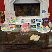 1st birthday Snowball smash cake & cupcakes