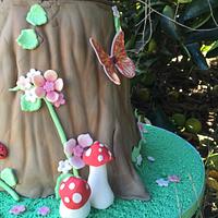 Woodland Tree Stump cake