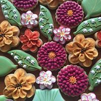 Flower Cookie Platter in Autumn Colours
