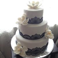 Classic Fifties Wedding Cake