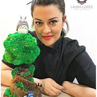 Studio Ghibli Cake Collaboration: My Neighbor Totoro by Laura López 