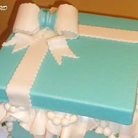 A Tiffany box themed cake for a Bridal shower