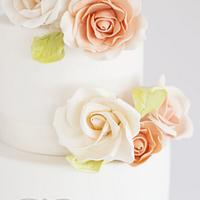 Peach & Cream Roses Wedding Cake