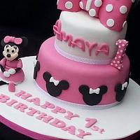 Minnie Mouse 1st birthday cake 