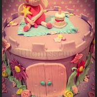 Peppa pig princess cake