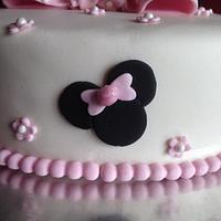 Minnie-Cake