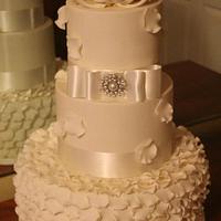Ruffles & Rose Wedding Cake.