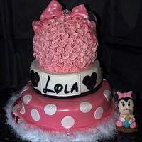 Minnie mouse rose cake