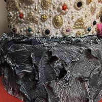 Recycling cake and practicing techniques
