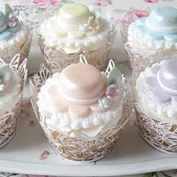 EASTER BONNET CUPCAKES