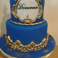 Royal Cake blue and gold 
