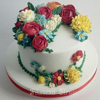 Meringue buttercream flower cake 