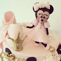 Minnie Mouse in pink, black and gold