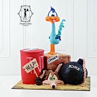 Cake Con International Collaboration Looney Tunes Road Runner & Wile E Coyote