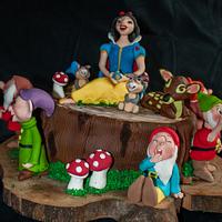 Snow White & The 7 Dwarfs 