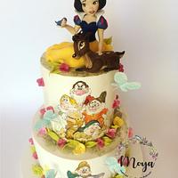 Snow white cake Snow white cake