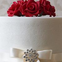 Red Rose Sugarveil Wedding Cake