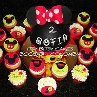 MINNIE MOUSE CAKE AND CUPCAKES