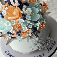 Julie's floral graduation cake 