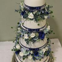 4 tier Blue and white wedding cake
