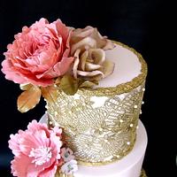Gold lace wedding cake