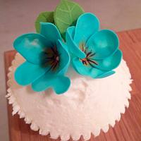 Pretty Pansies Cupcake