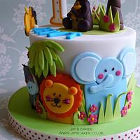 Jungle theme birthday cake