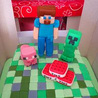 Minecraft Cake and cupcakes