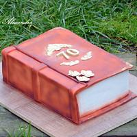 Book cake 