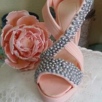 SHOES CAKE