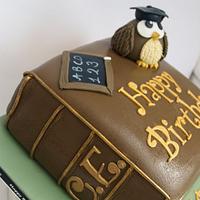 Wise owl and book birthday cake