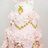 Wedding cake whith roses and hydragea