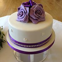 Roses & hearts cake & cupcakes 
