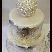2 tier "rustic" wedding cake