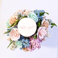 Elie Saab wedding inspired cake