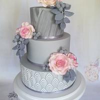 Marble wedding cake