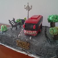 Bus cake 