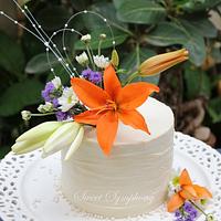 Rustic White chocolate  cake with fresh flowers !
